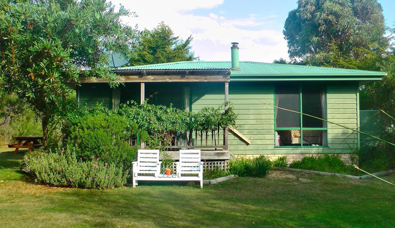Sandpiper Ocean Cottages Bicheno Eksteriør bilde